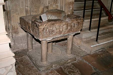 Christchurch - The Font